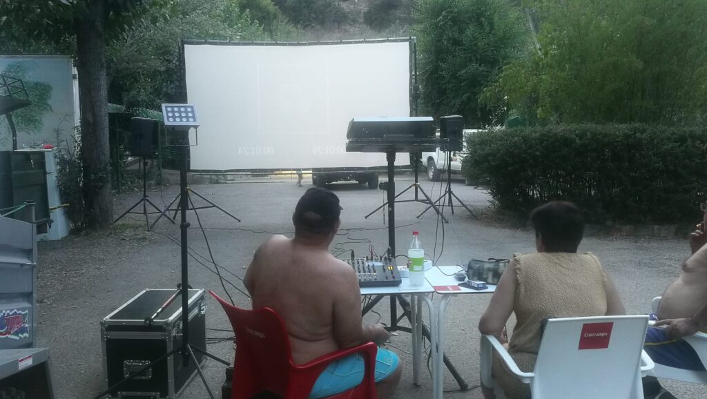 Cine a la fresca